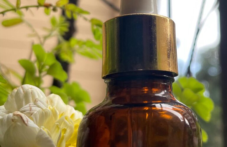 Wonder Oil For Growth Repair Of Eyelashes & Eyebrows
